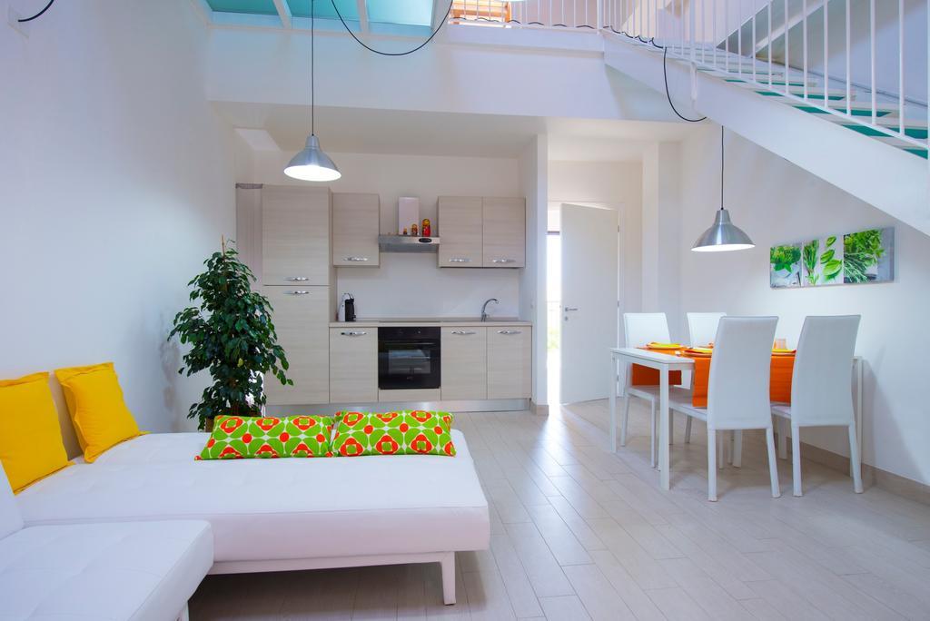 Via Breda 120 Apartment Milan Bagian luar foto